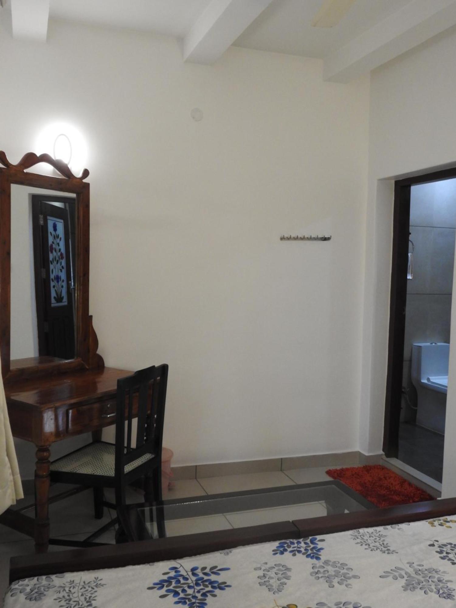 Shoreline Marari Beach Villa At Golden Beach Mararikulam Alappuzha Exterior foto